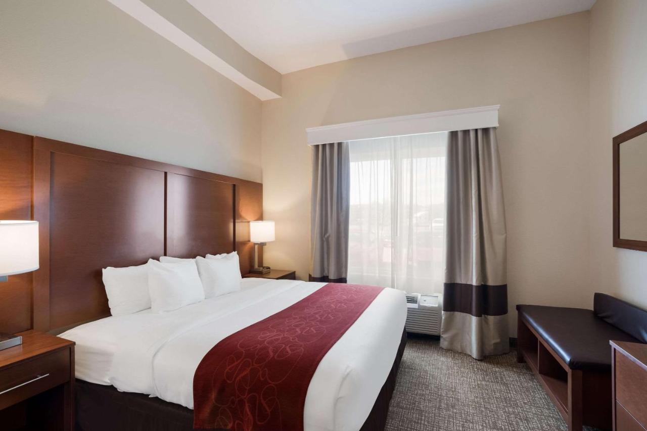 Comfort Suites Suffolk - Chesapeake Bagian luar foto