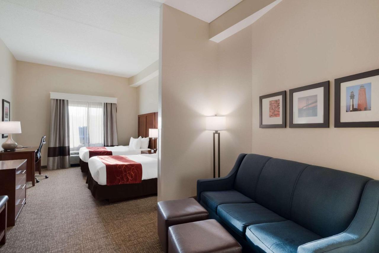Comfort Suites Suffolk - Chesapeake Bagian luar foto
