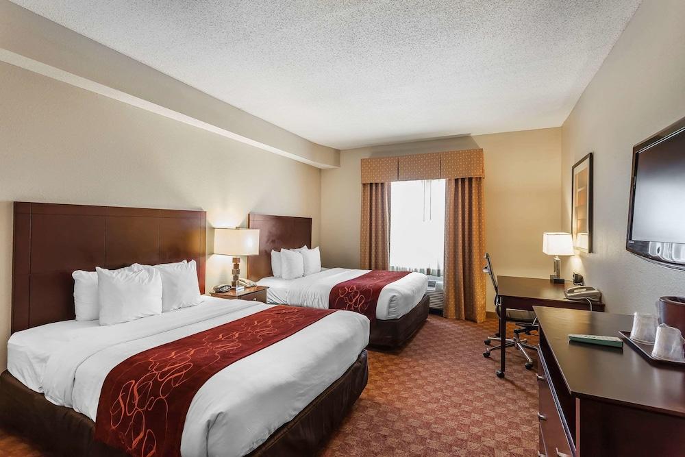 Comfort Suites Suffolk - Chesapeake Bagian luar foto