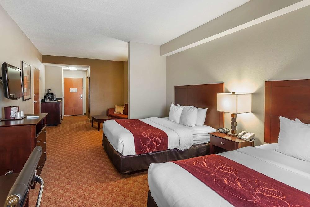 Comfort Suites Suffolk - Chesapeake Bagian luar foto